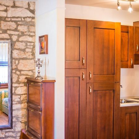 Aparthotel Katalyma 828 Kanfanar Kültér fotó