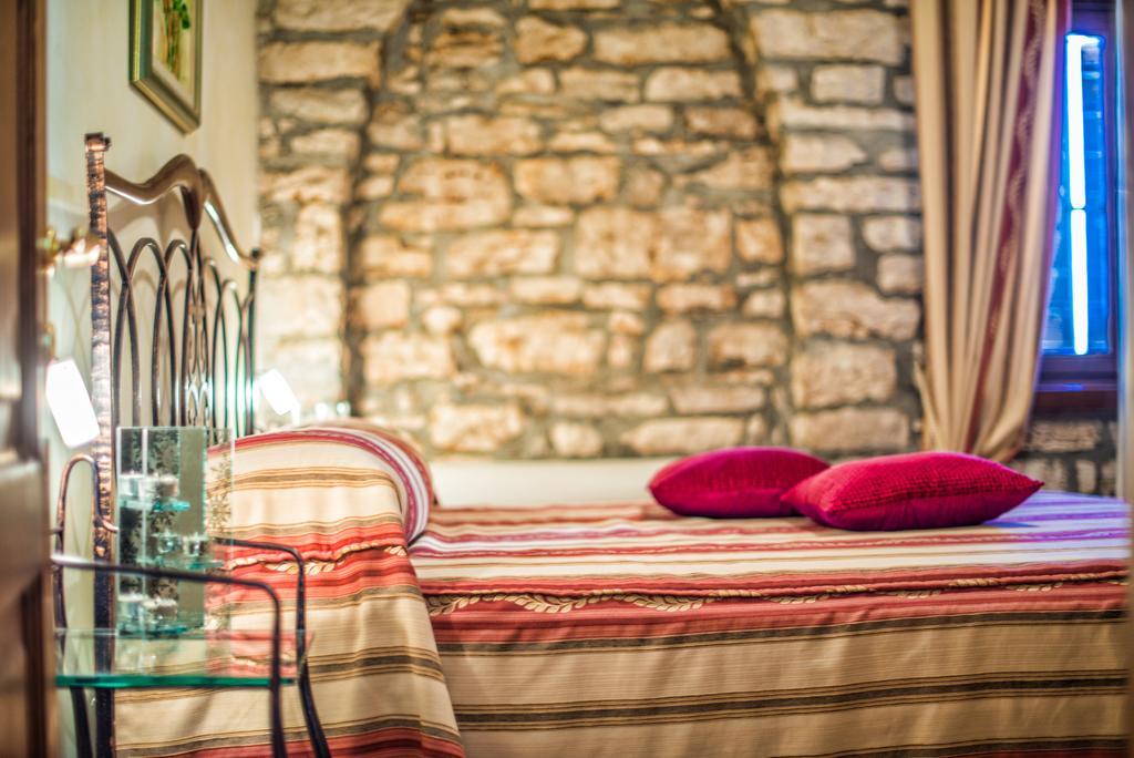 Aparthotel Katalyma 828 Kanfanar Kültér fotó