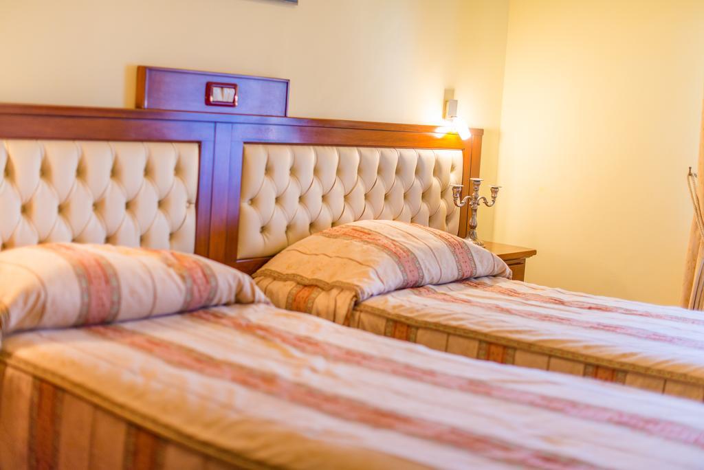 Aparthotel Katalyma 828 Kanfanar Kültér fotó