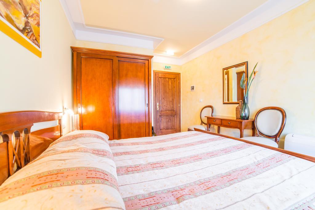 Aparthotel Katalyma 828 Kanfanar Kültér fotó